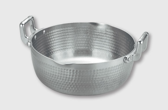 耐久性に優れた段付き鍋 | 仔犬印(KOINU)の調理道具｜本間製作所